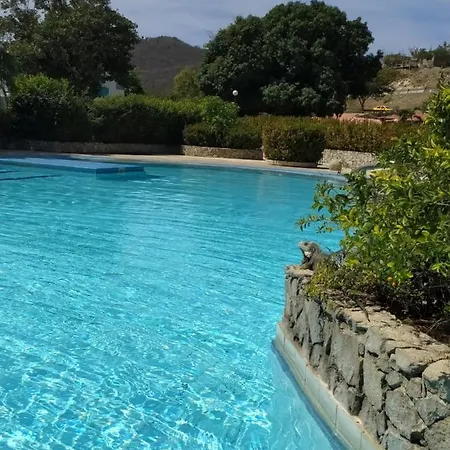 Chalet Condominio Campestre Rodadero Santa Marta Wifi Piscina Amplia